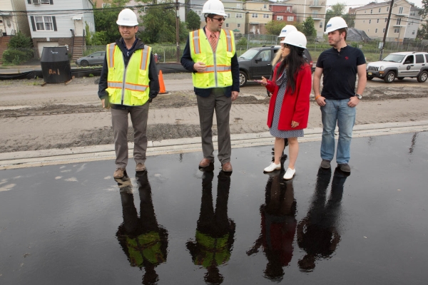 2015-6-10 Jersey City NJ. Chicpea aka Lynn Hazan visits the future site of Berry Lane Park. Photo: Greg Pallante