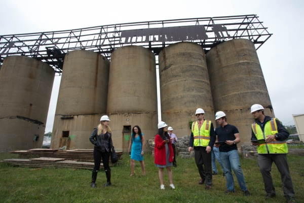 2015-6-10 Jersey City NJ. Chicpea aka Lynn Hazan visits the future site of Berry Lane Park. Photo: Greg Pallante