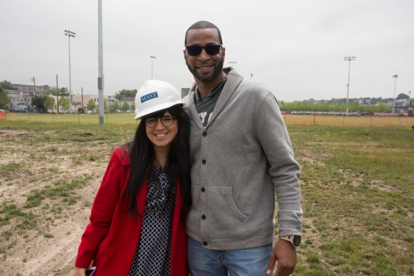 2015-6-10 Jersey City NJ. Chicpea aka Lynn Hazan visits the future site of Berry Lane Park. Photo: Greg Pallante