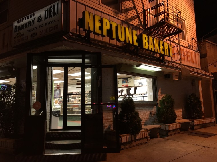 Neptune Bakery and Deli