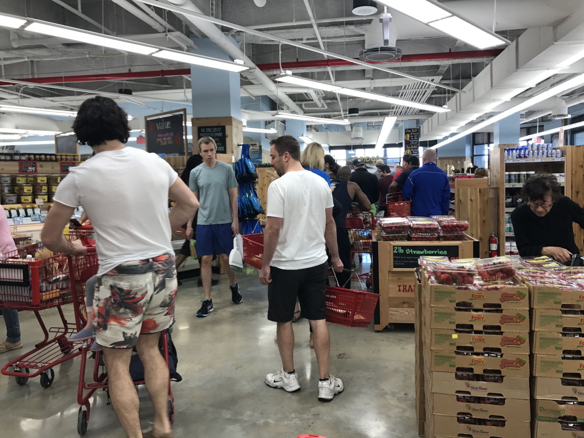 Trader Joe’s Opens in Hoboken Lynn Hazan
